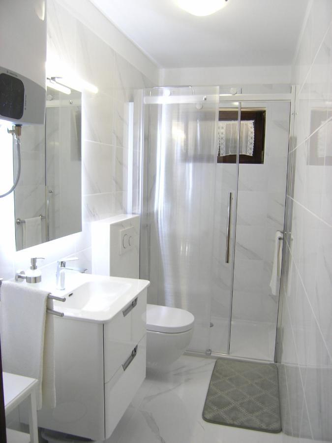 באסקה Apartments Mari With Terrace מראה חיצוני תמונה